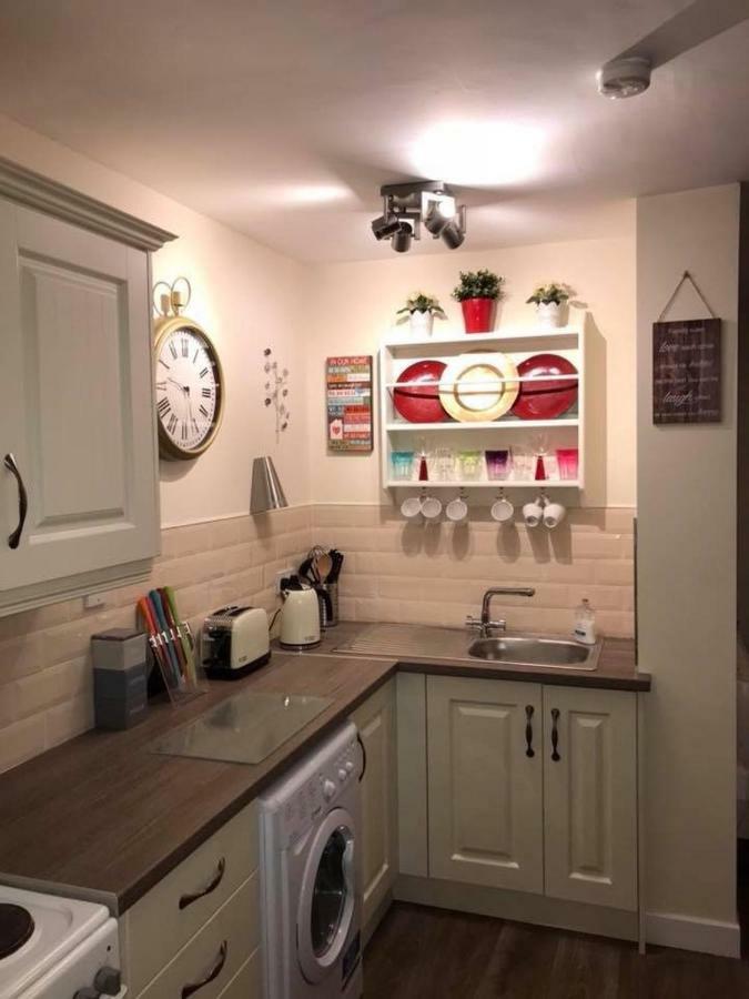 Trinity Apartments - 2A 1-Bed Apt Waterford City Kültér fotó